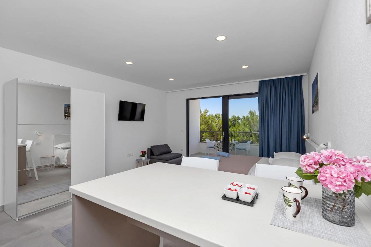 Central Beach Apartments Tučepi Εξωτερικό φωτογραφία