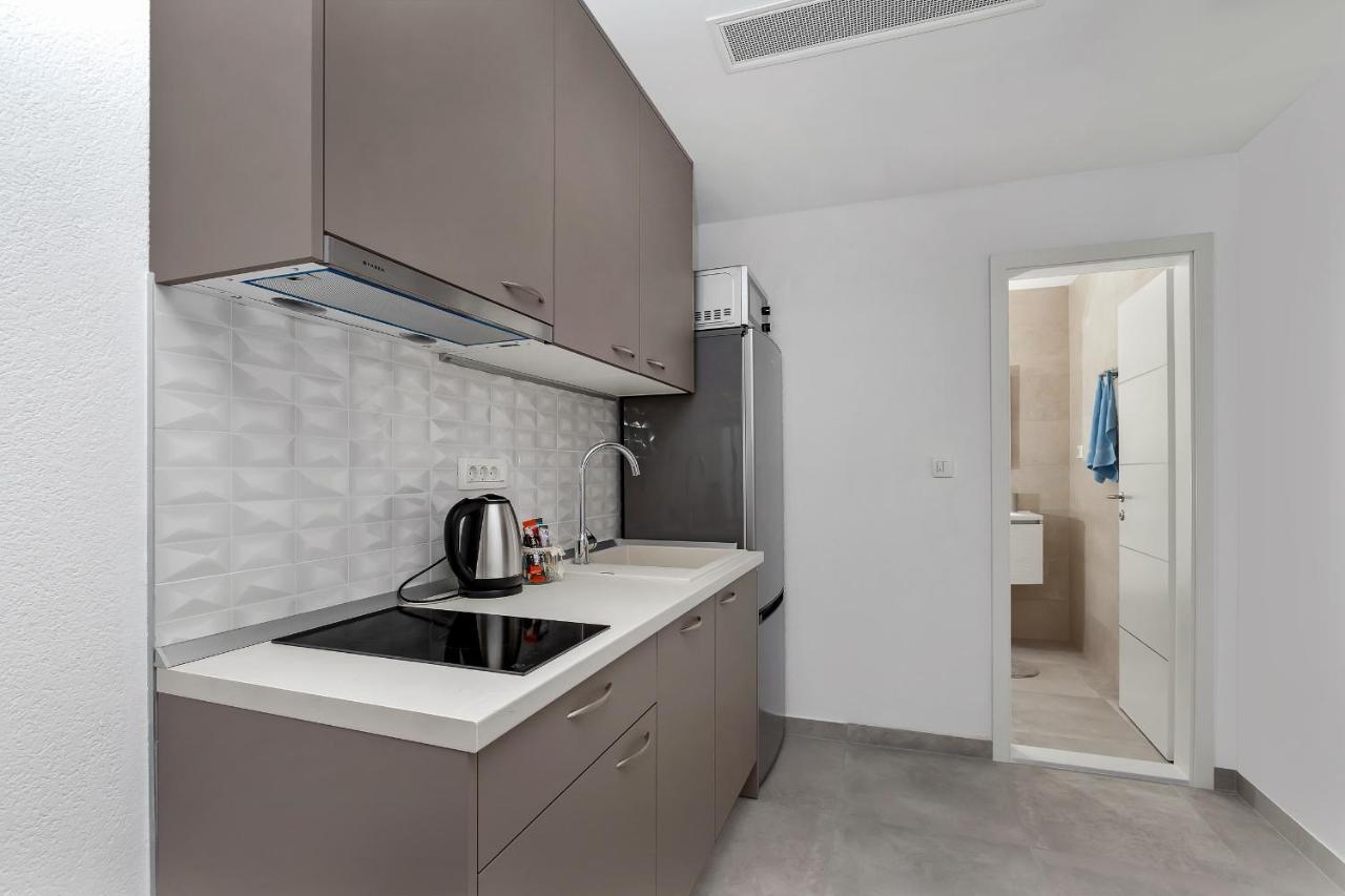 Central Beach Apartments Tučepi Εξωτερικό φωτογραφία