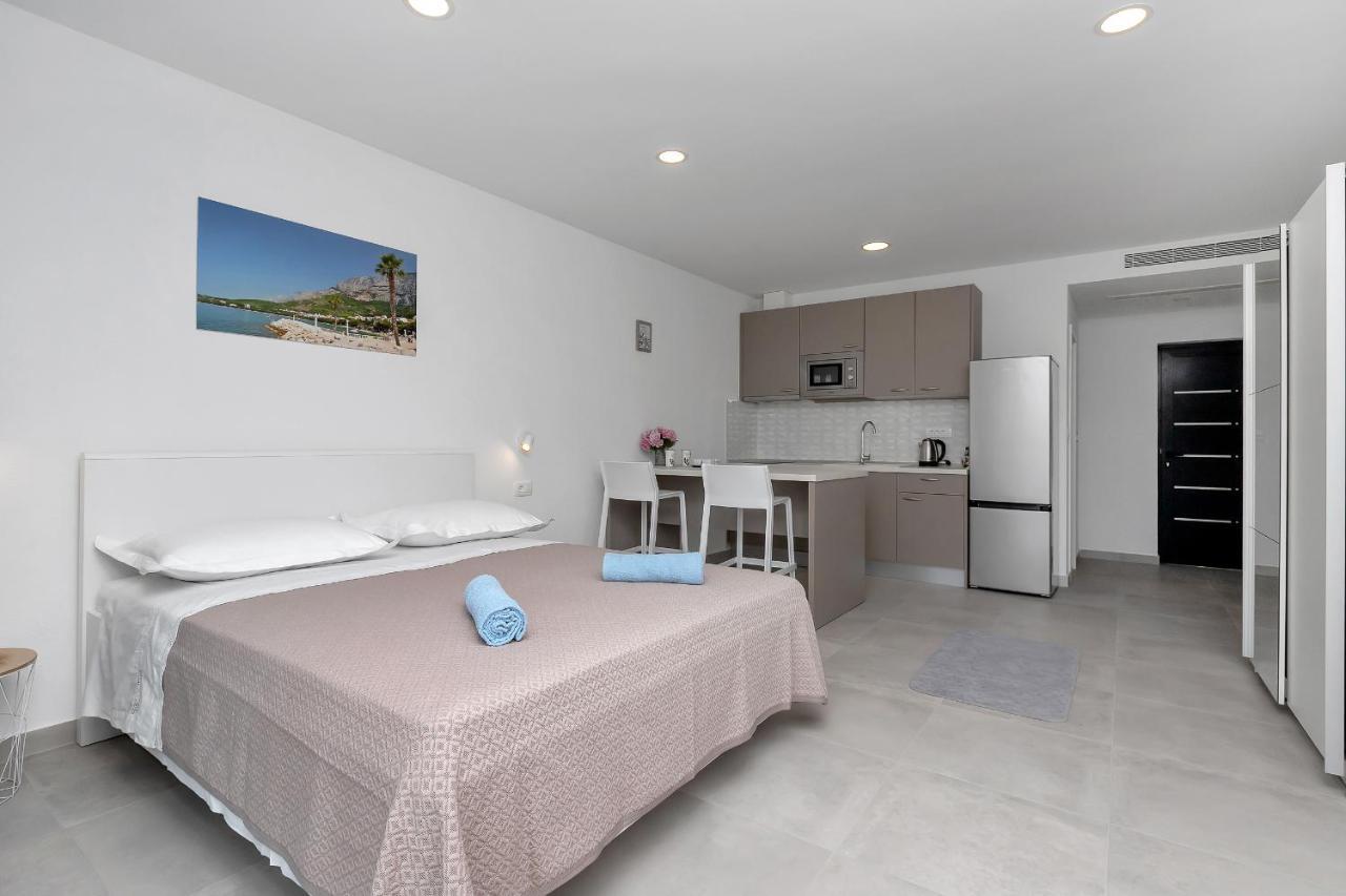 Central Beach Apartments Tučepi Εξωτερικό φωτογραφία