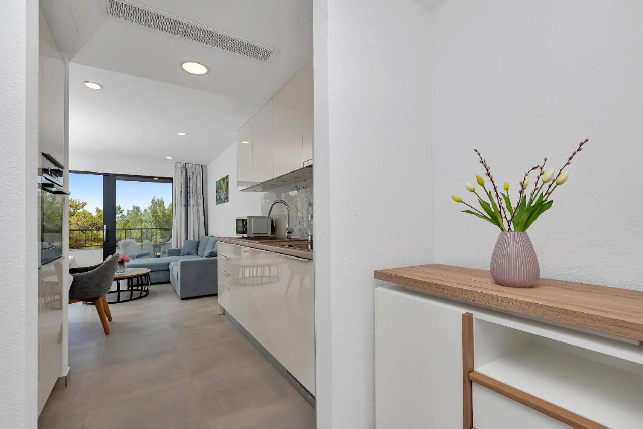 Central Beach Apartments Tučepi Εξωτερικό φωτογραφία