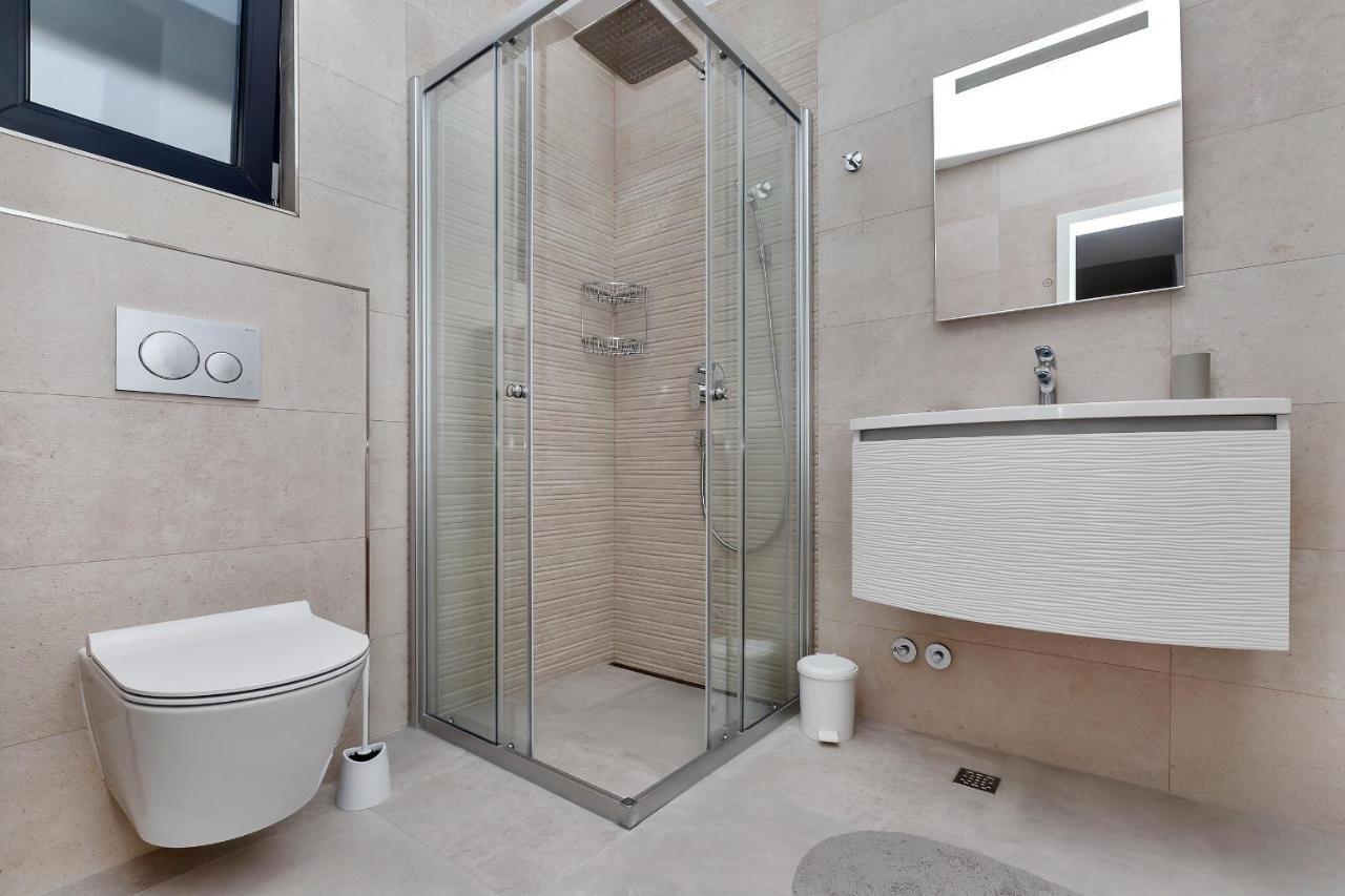 Central Beach Apartments Tučepi Εξωτερικό φωτογραφία